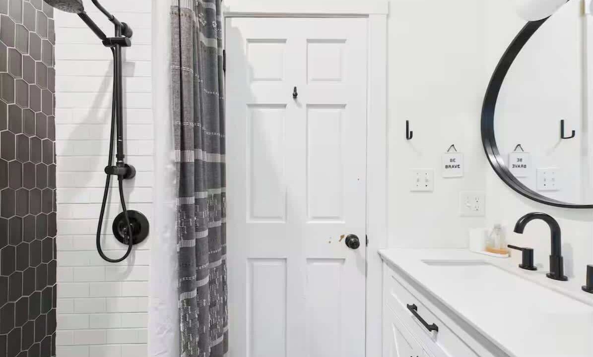 Photo of Bathroom in West Town