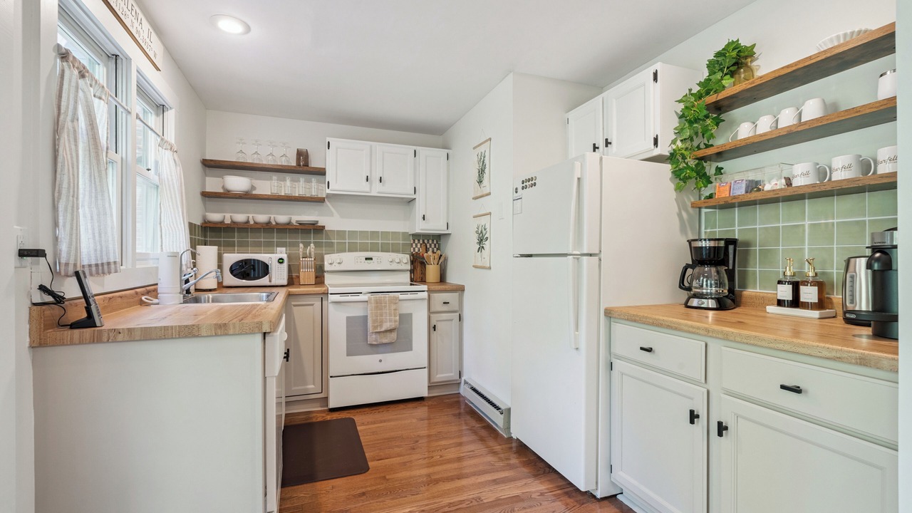 Photo of Kitchen in The Galena Territory