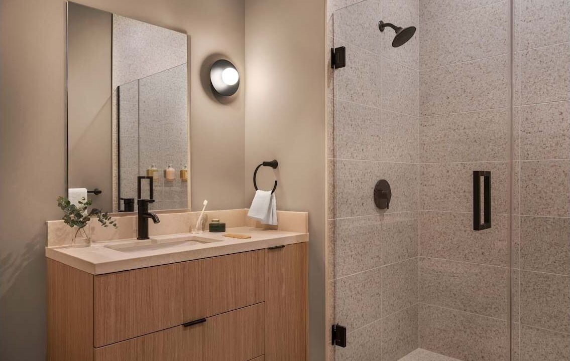 Photo of Bathroom in Streeterville