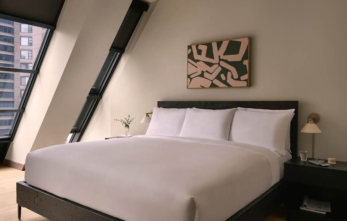 Photo of Bedroom in Streeterville