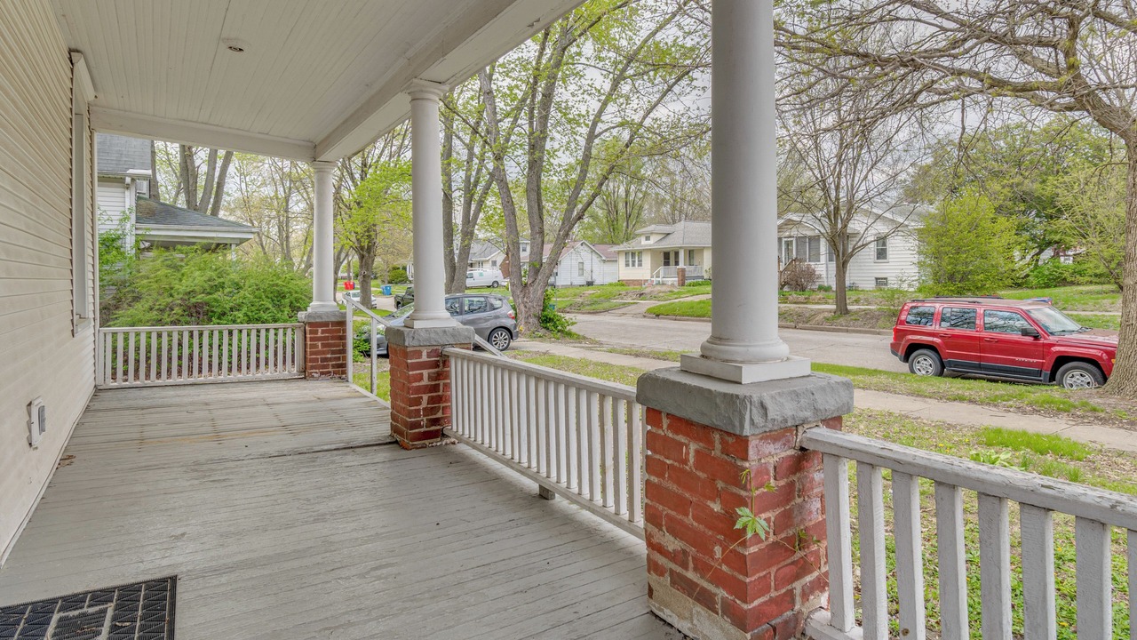 Photo of Outdoor in Champaign