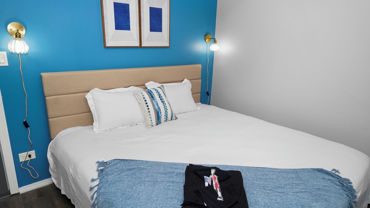 Photo of Bedroom in Pulaski Park