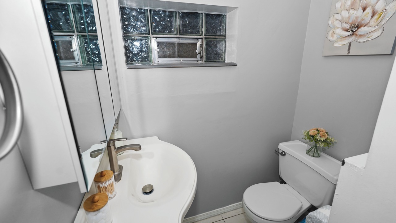 Photo of Bathroom in Pulaski Park