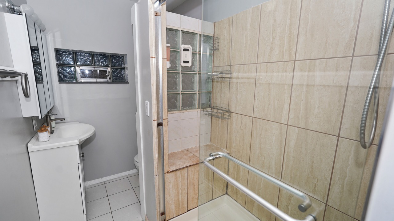 Photo of Bathroom in Pulaski Park
