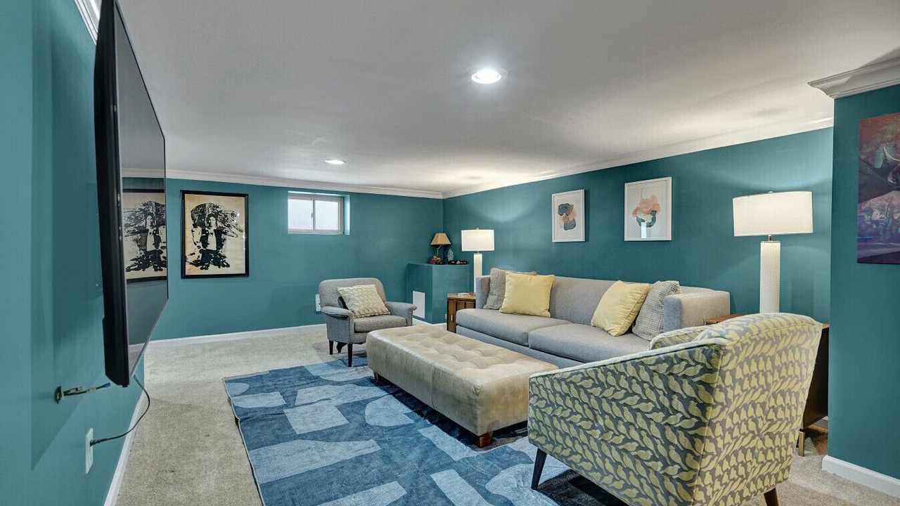 Photo of Livingroom in Royal Oak