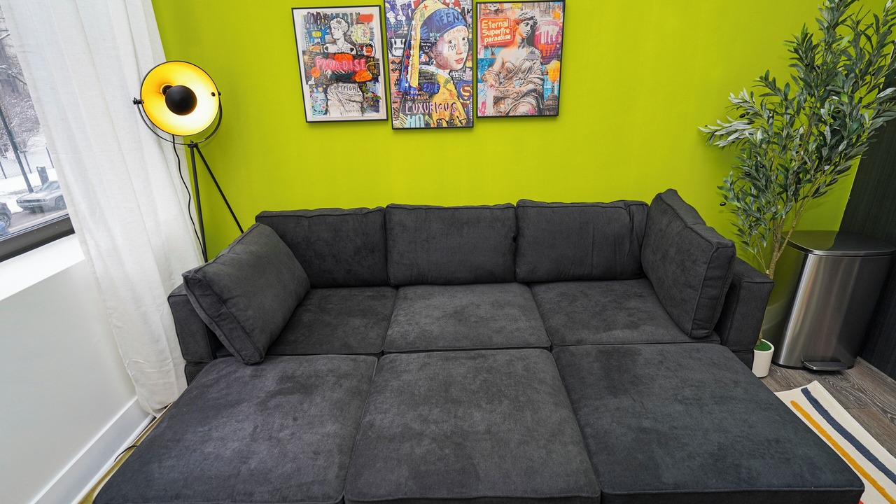 Photo of Livingroom in Near South Side