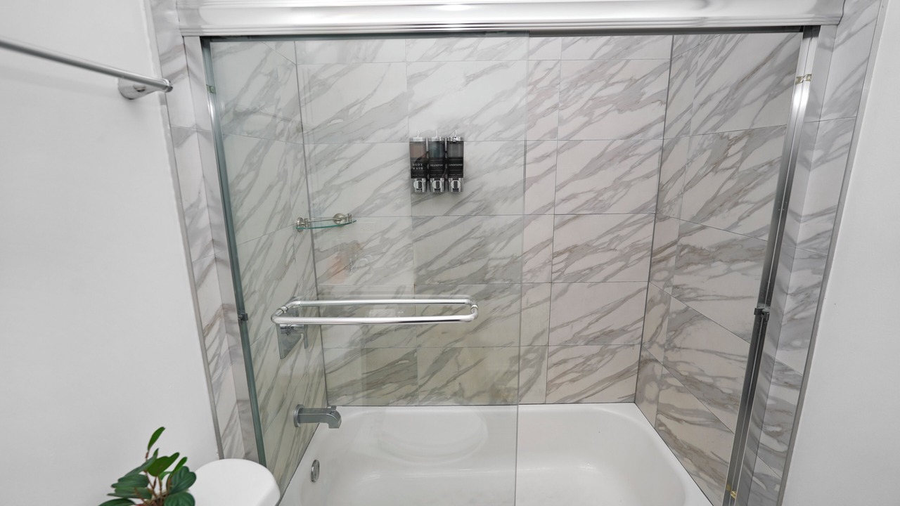 Photo of Bathroom in Near South Side