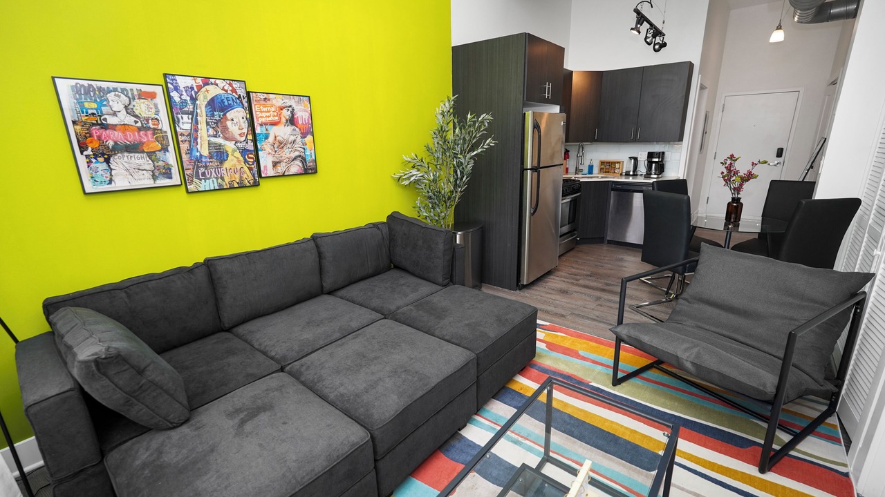 Photo of Livingroom in Near South Side