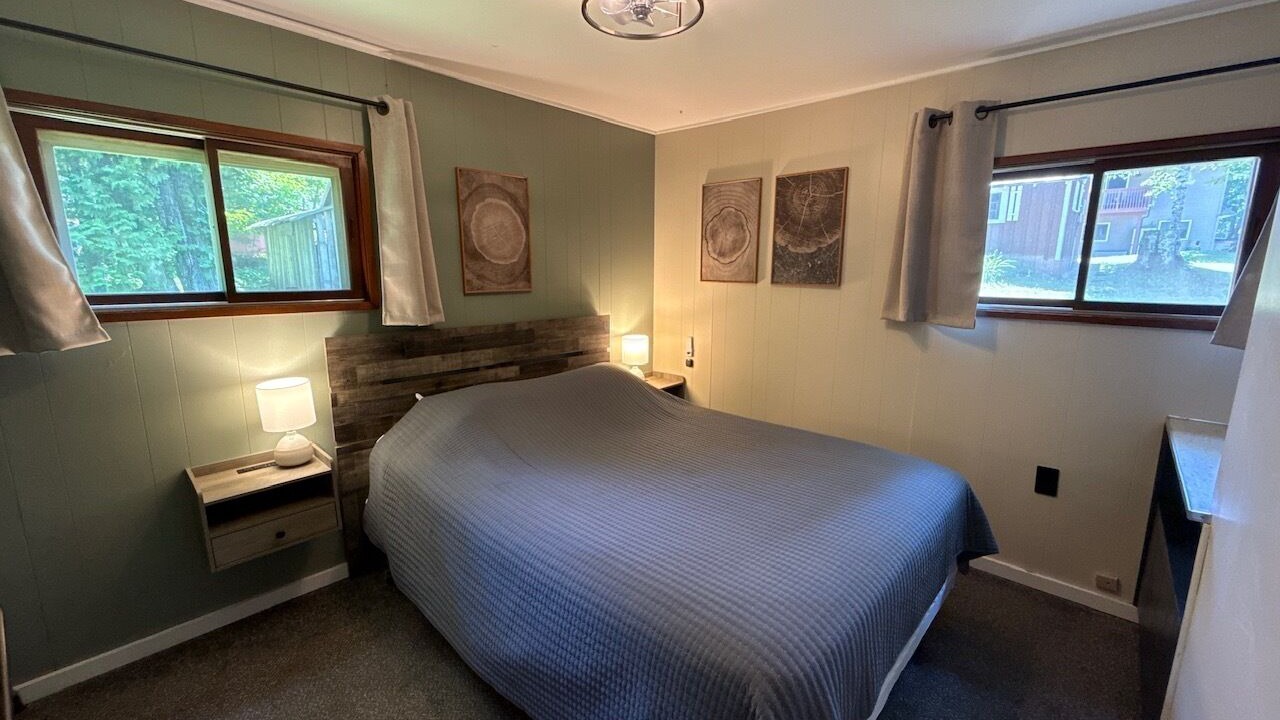 Photo of Bedroom in Ontonagon
