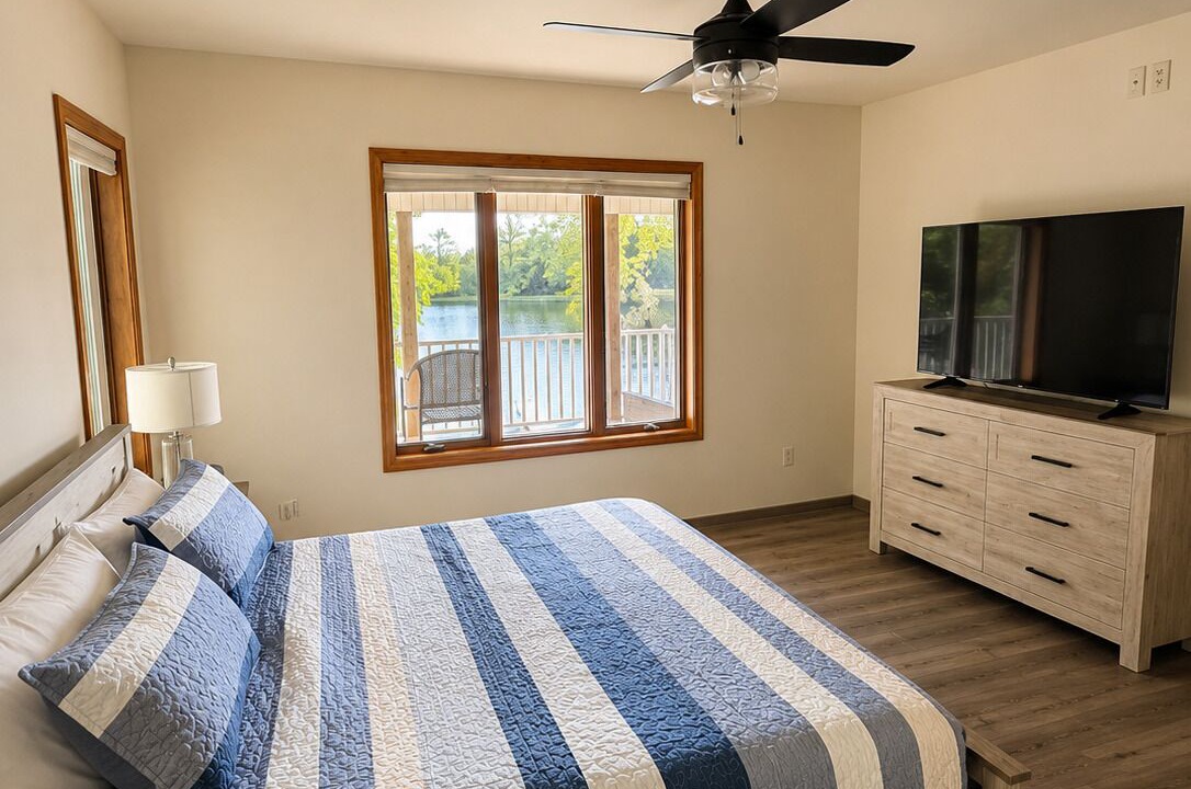Photo of Bedroom in Lake Wazeecha