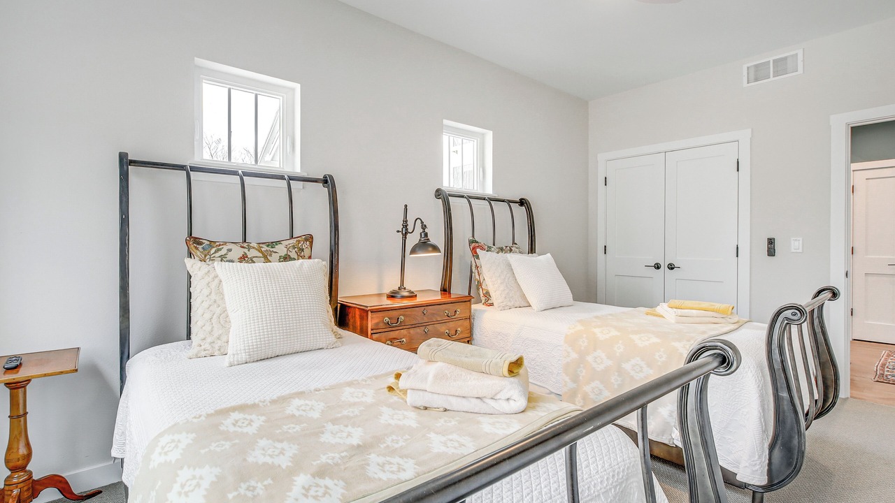Photo of Bedroom in Baileys Harbor