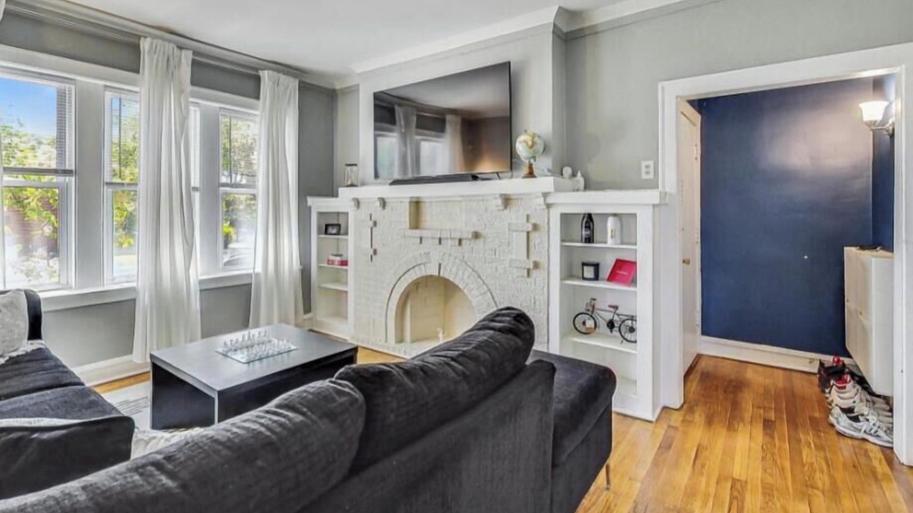 Photo of Livingroom in South Chicago
