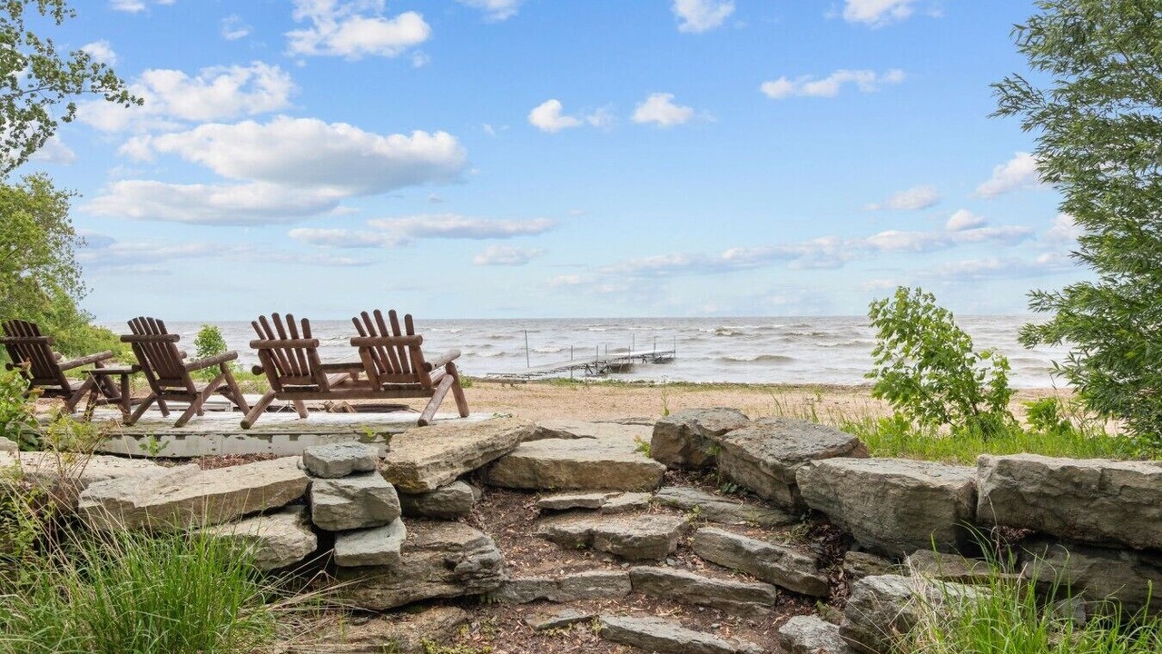 Photo of Others in Little Suamico