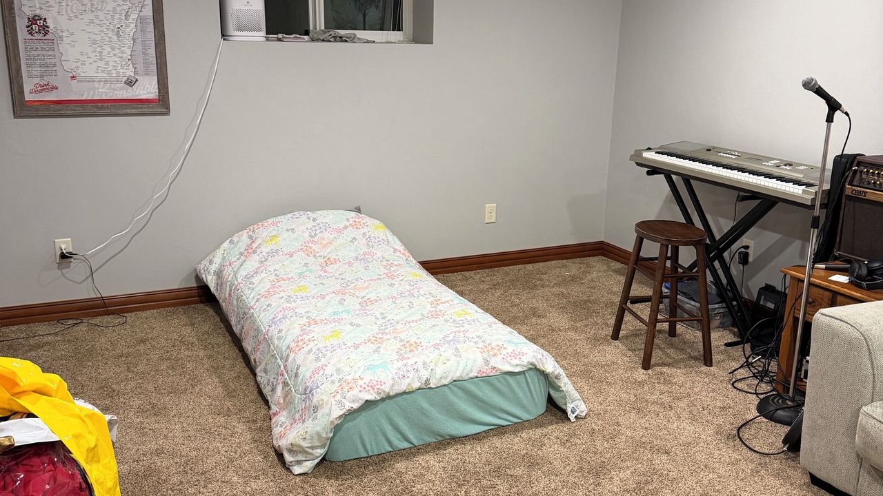 Photo of Bedroom in Neenah