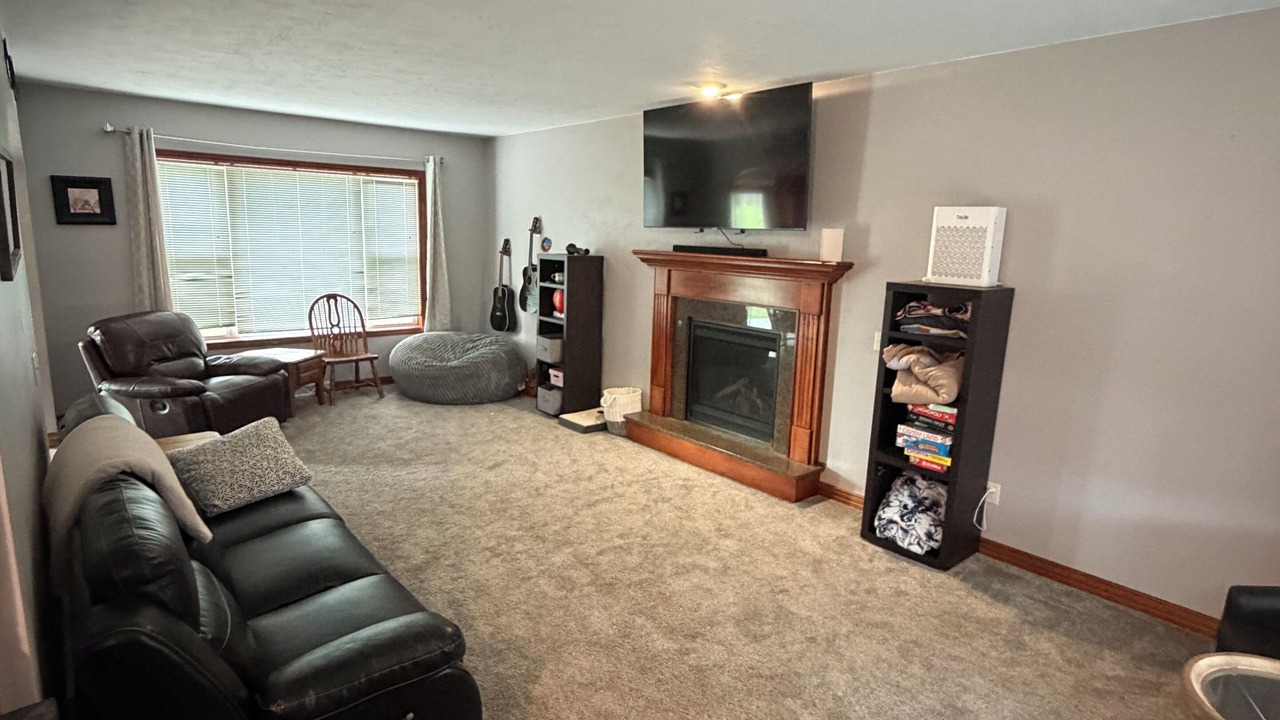 Photo of Livingroom in Neenah