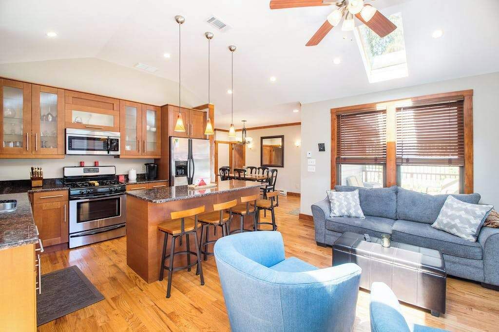 Photo of Livingroom in Union Pier