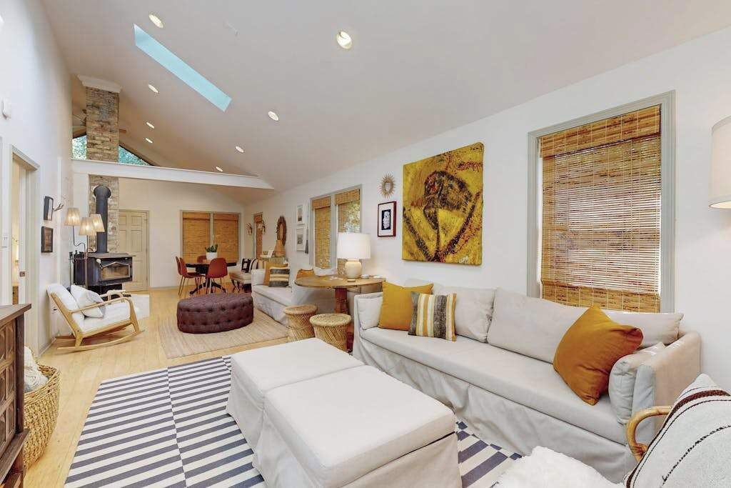Photo of Livingroom in Lakeside