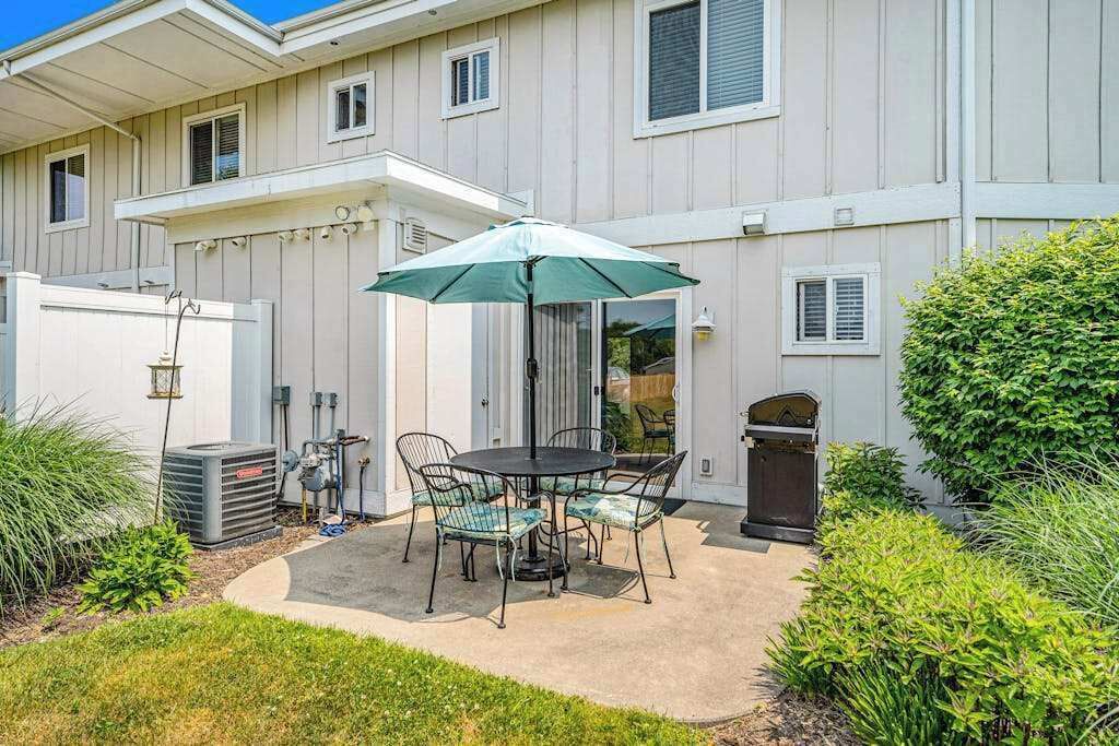 Photo of Outdoor in Douglas