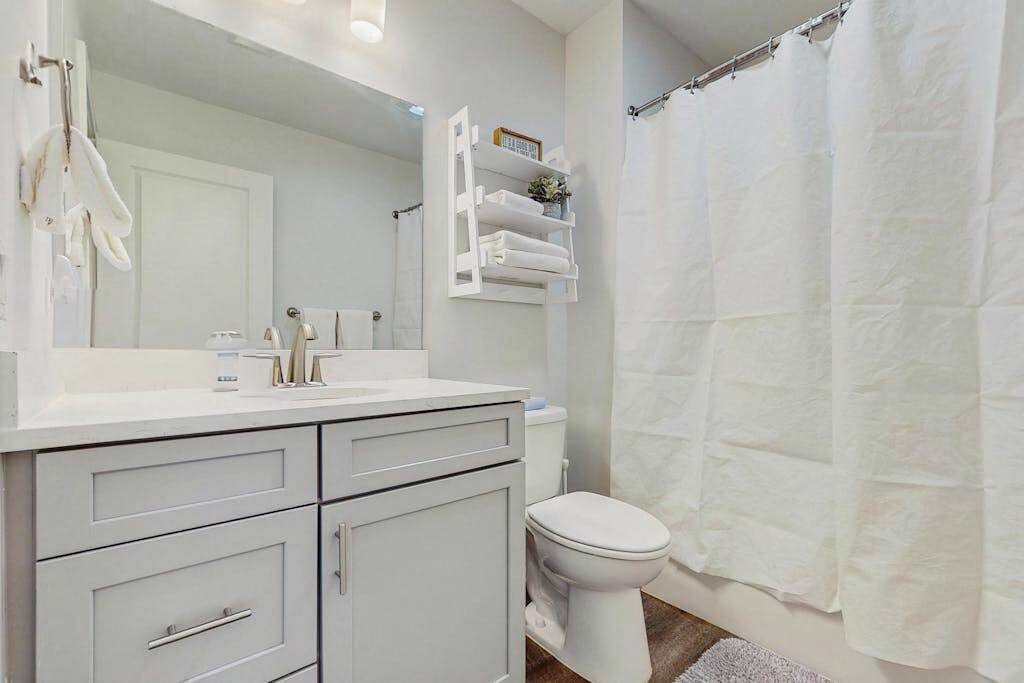 Photo of Bathroom in Douglas