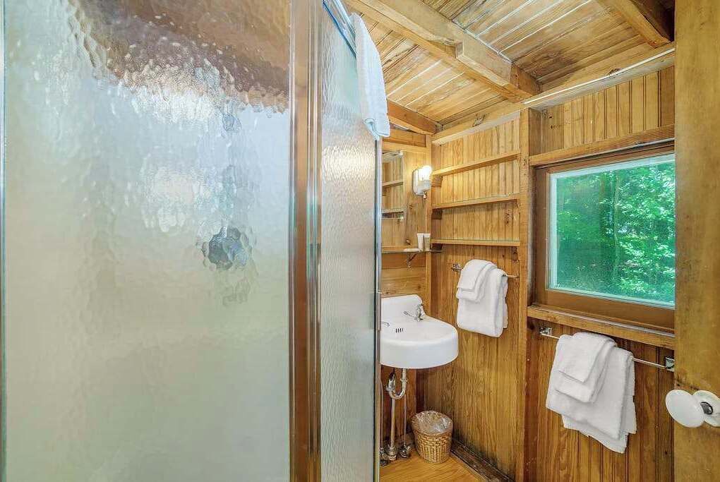 Photo of Bathroom in Frankfort
