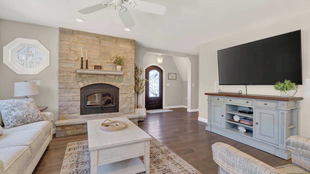 Photo of Livingroom in Sturgeon Bay