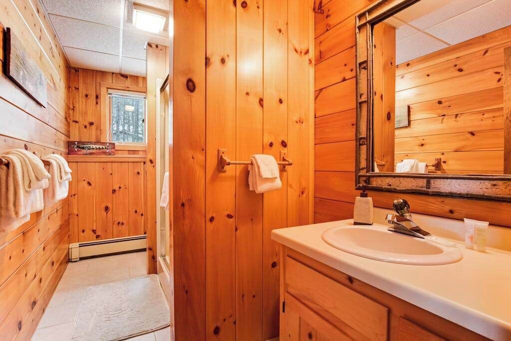 Photo of Bathroom in Manitowish Waters
