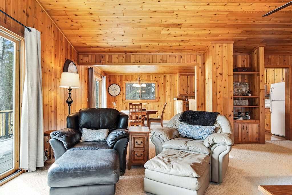 Photo of Livingroom in Manitowish Waters