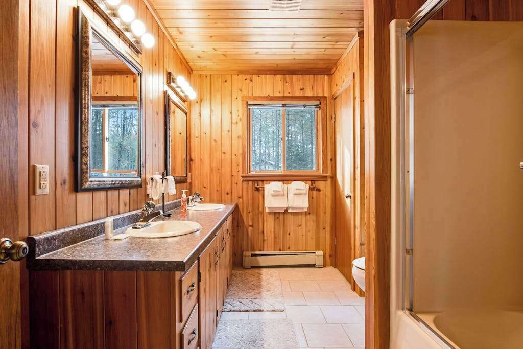 Photo of Bathroom in Manitowish Waters