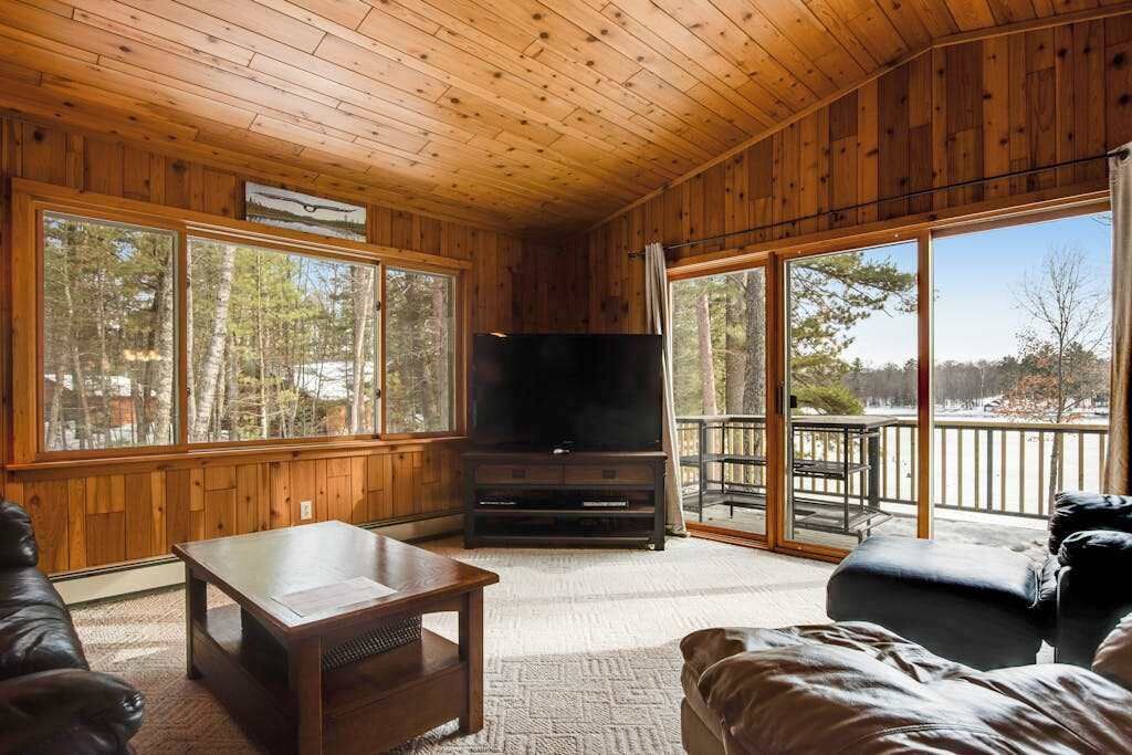 Photo of Livingroom in Manitowish Waters