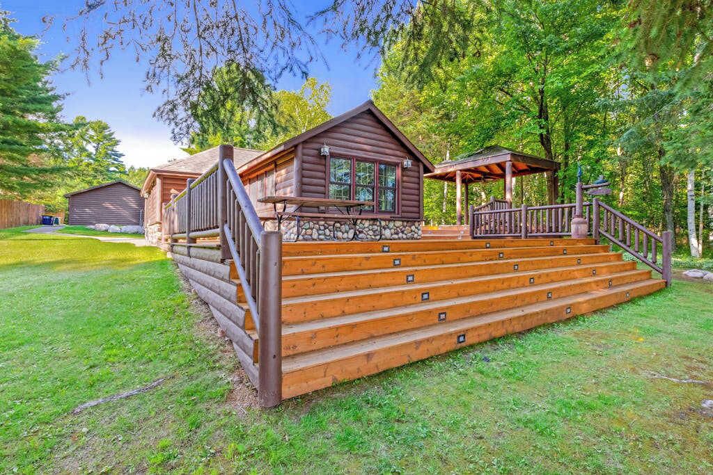 Photo of Patio Balcony in Eagle River
