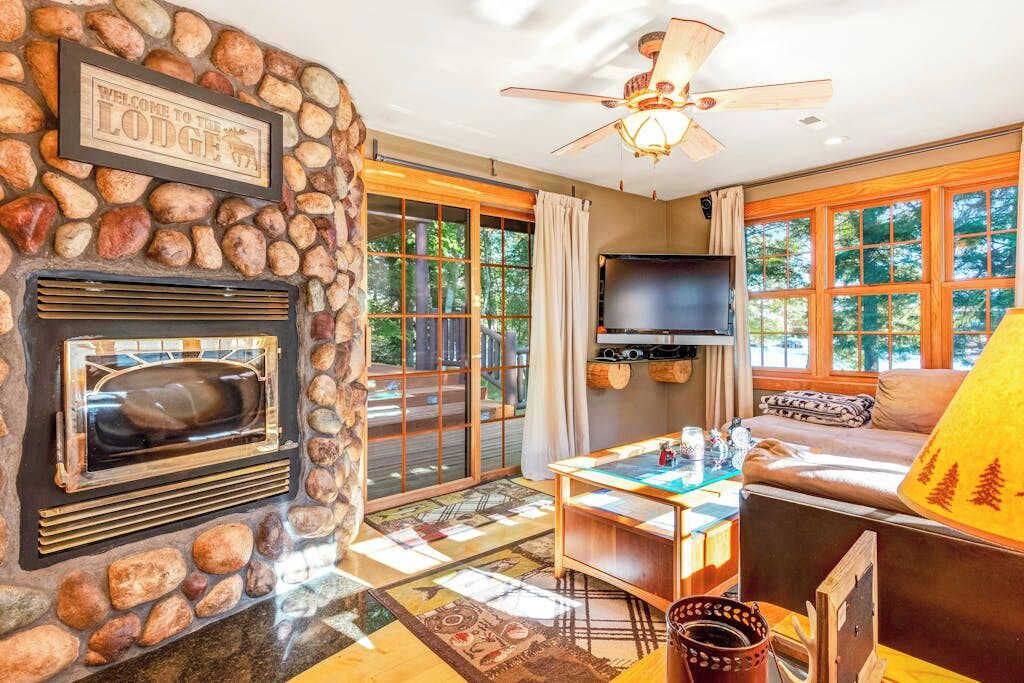 Photo of Livingroom in Eagle River