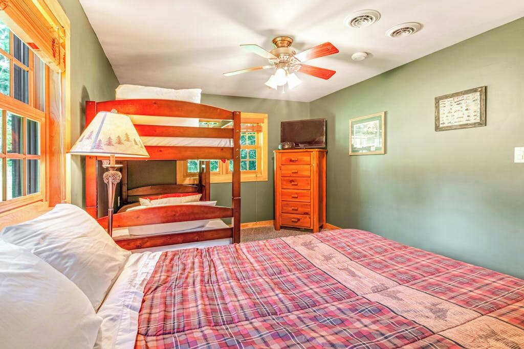 Photo of Bedroom in Eagle River