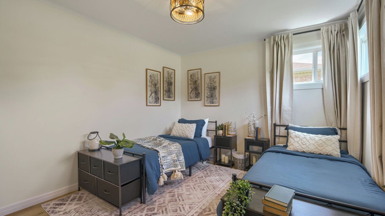 Photo of Bedroom in Homewood
