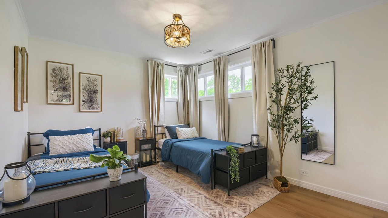 Photo of Bedroom in Homewood