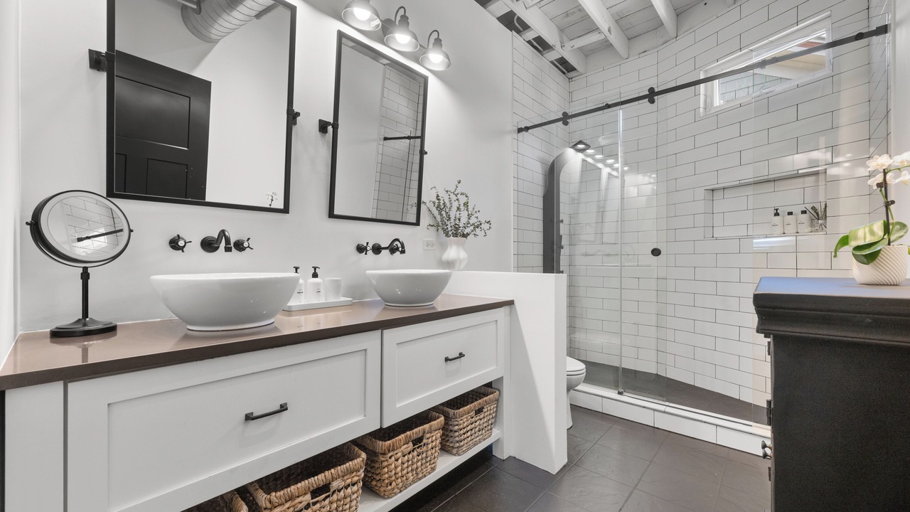 Photo of Bathroom in Evanston