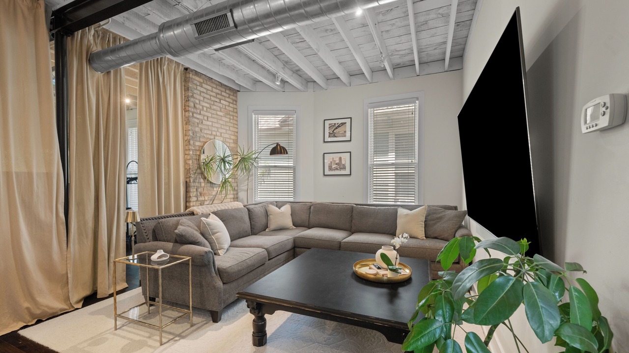 Photo of Bedroom in Evanston