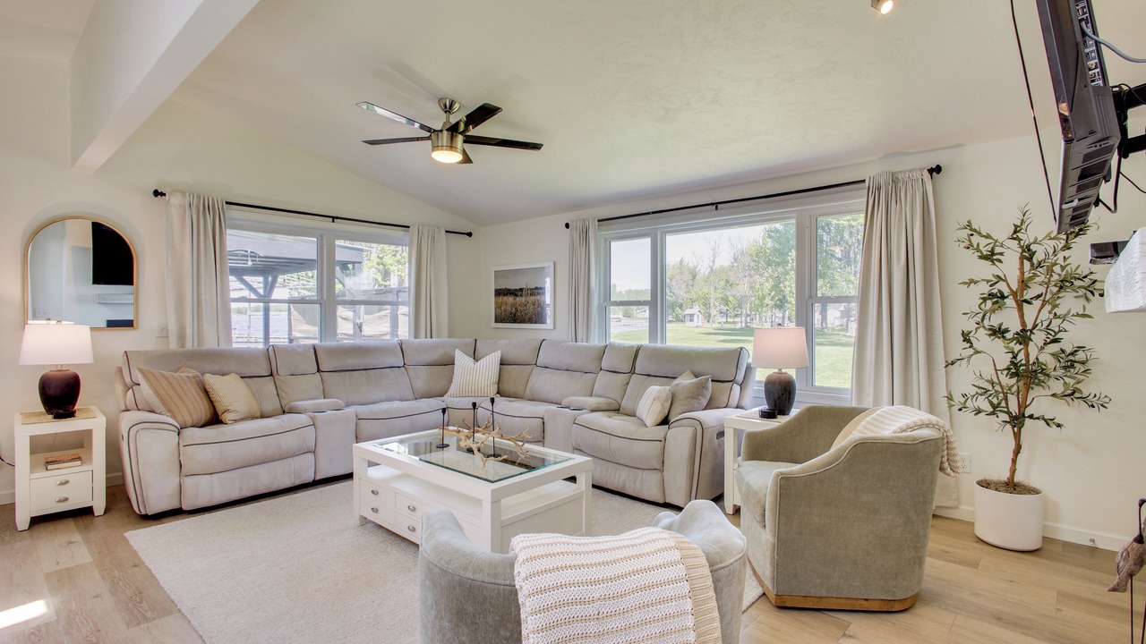 Photo of Livingroom in Cecil