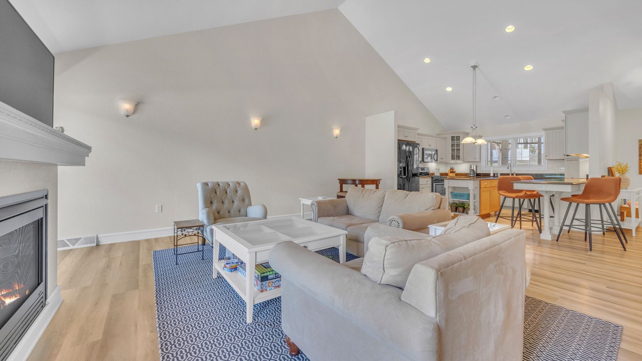 Photo of Livingroom in Elkhart Lake
