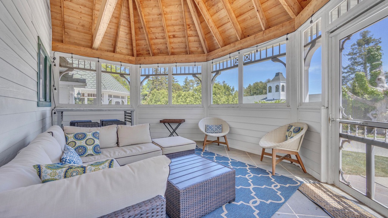 Photo of Livingroom in Elkhart Lake