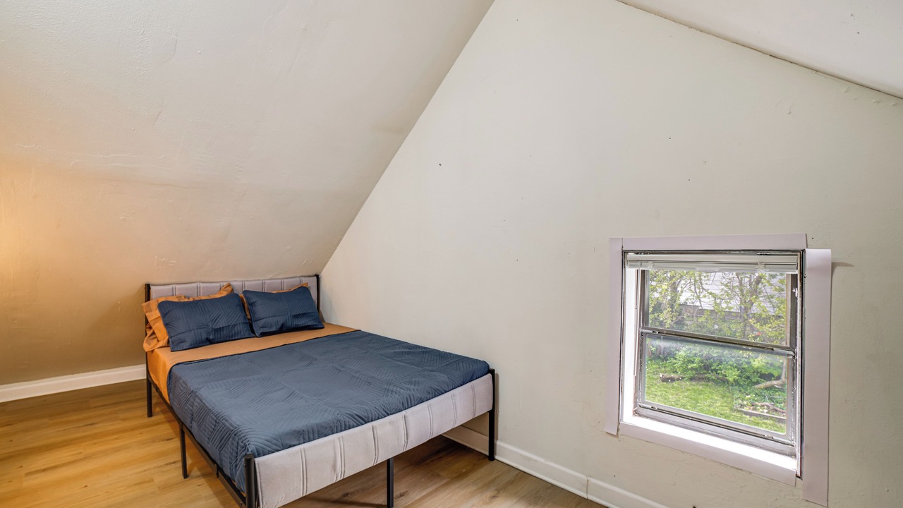 Photo of Bedroom in Michigan City