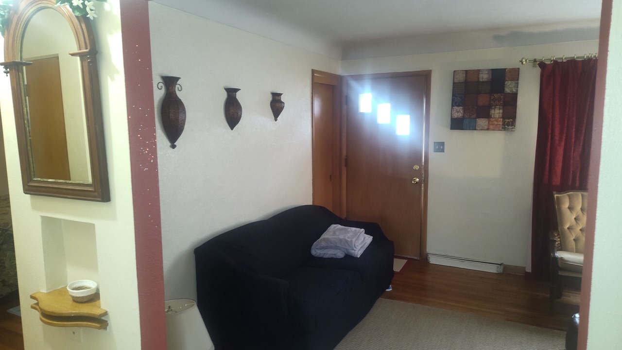 Photo of Livingroom in Cedar Rapids