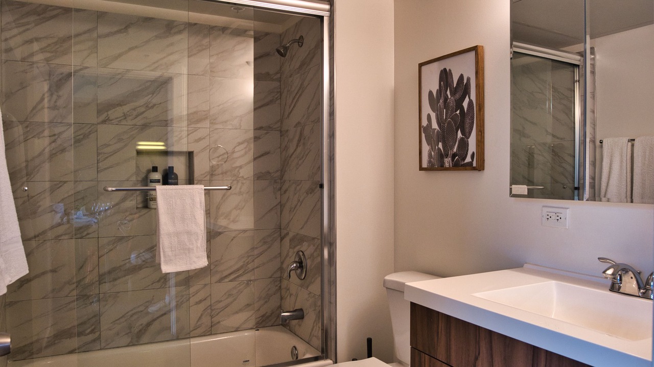 Photo of Bathroom in Near South Side