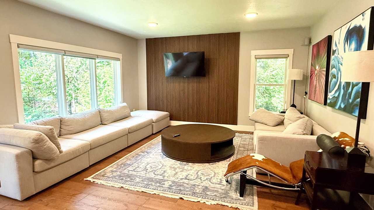Photo of Livingroom in Egg Harbor