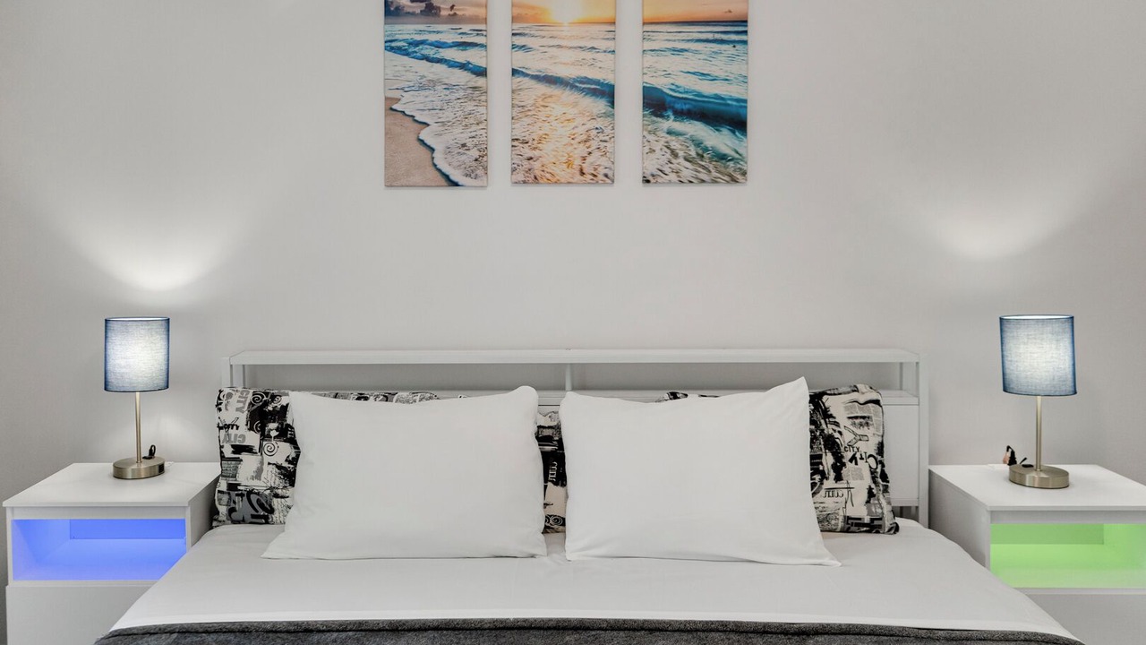 Photo of Bedroom in Evanston
