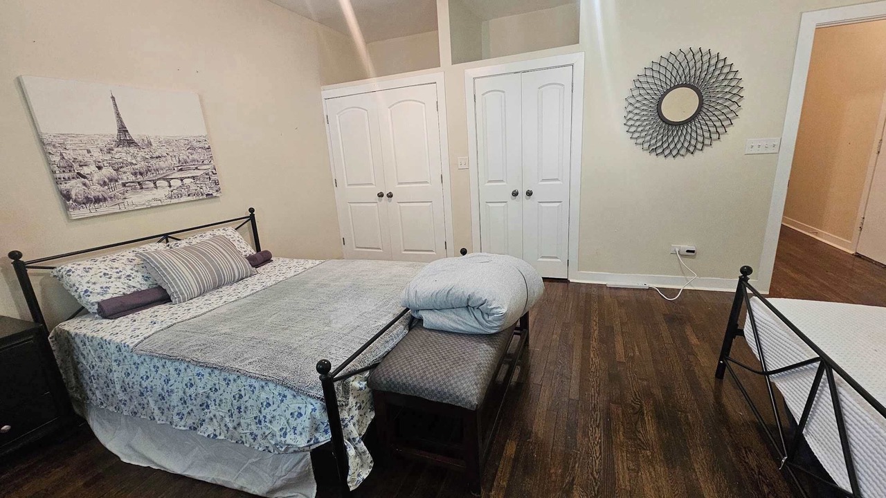 Photo of Bedroom in Sheridan Park