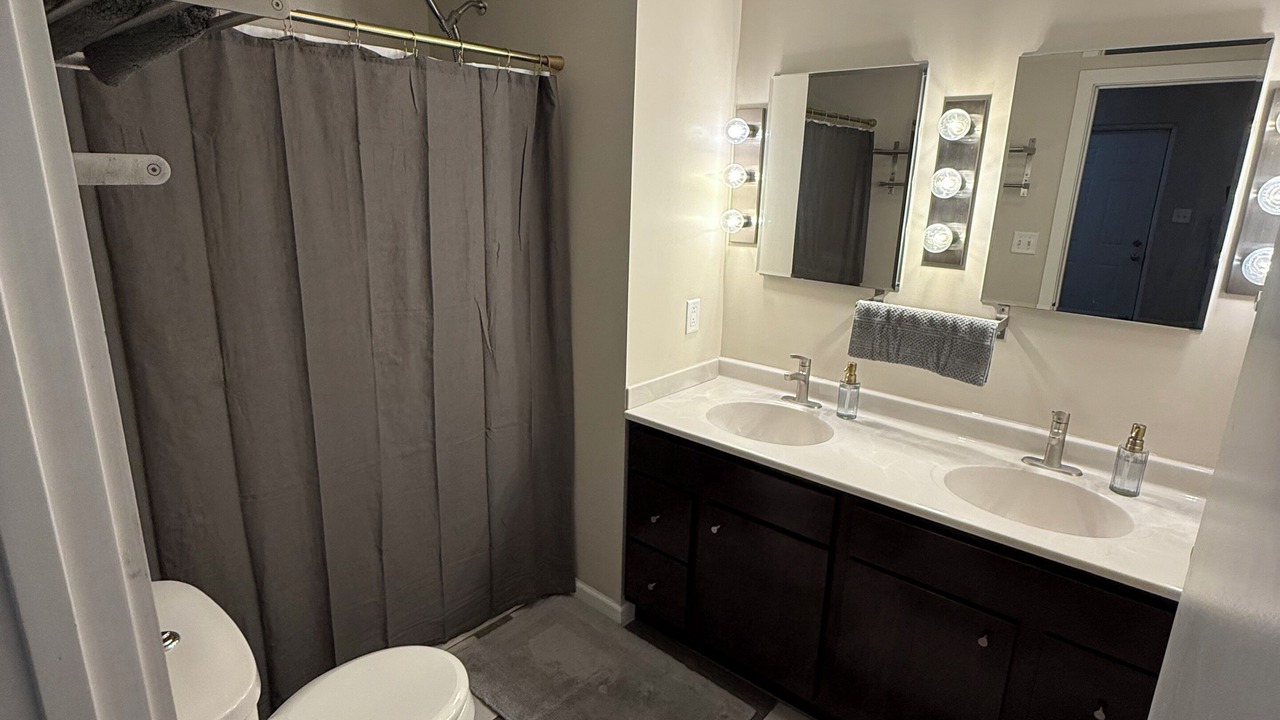Photo of Bathroom in Lower West Side
