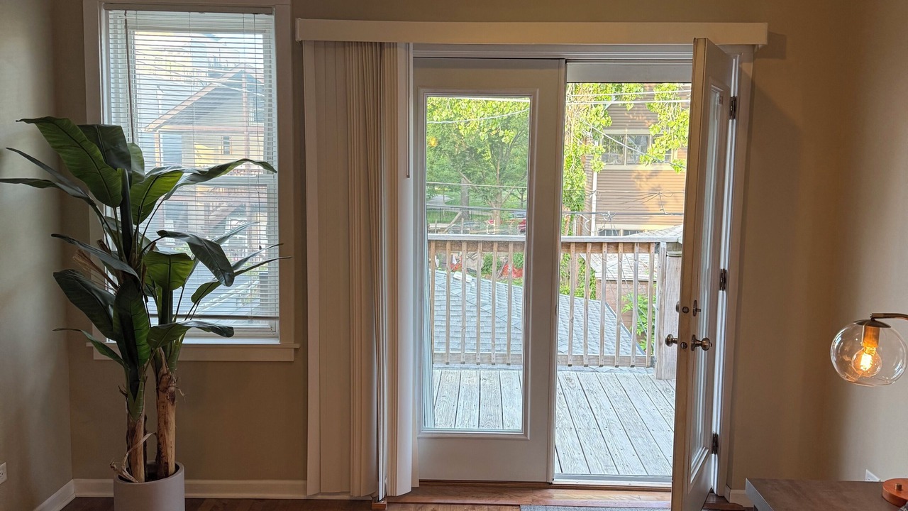 Photo of Livingroom in Lower West Side