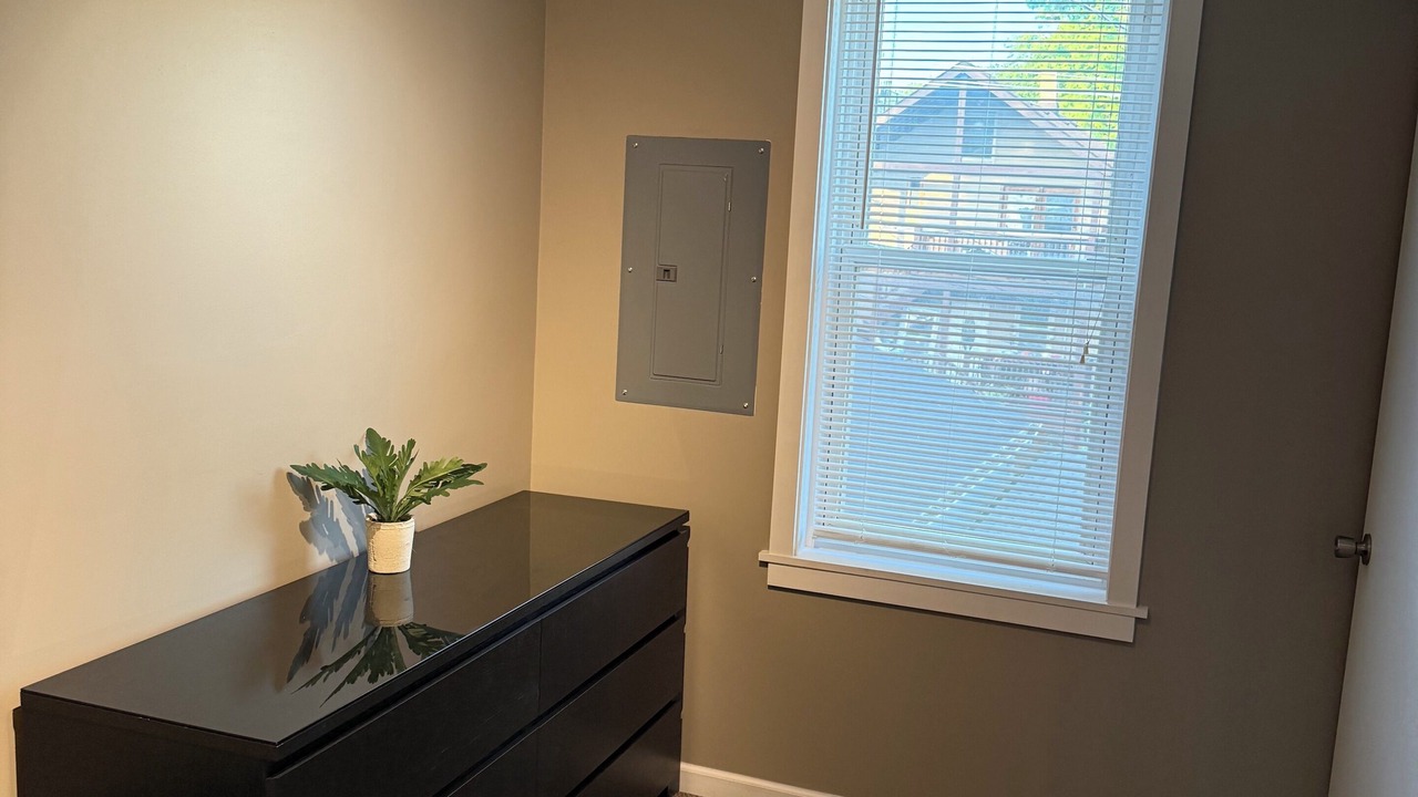 Photo of Bedroom in Lower West Side