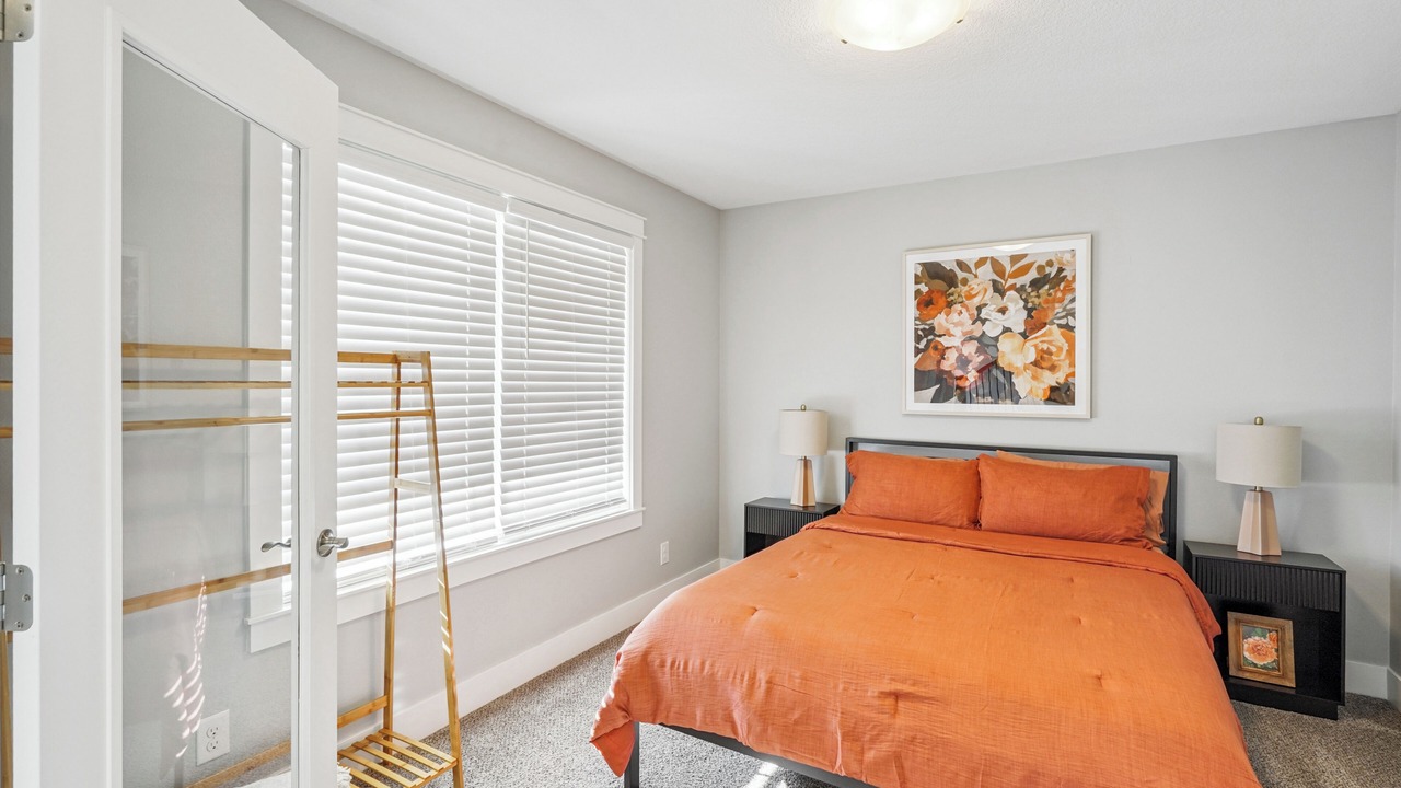 Photo of Bedroom in Pleasant Hill