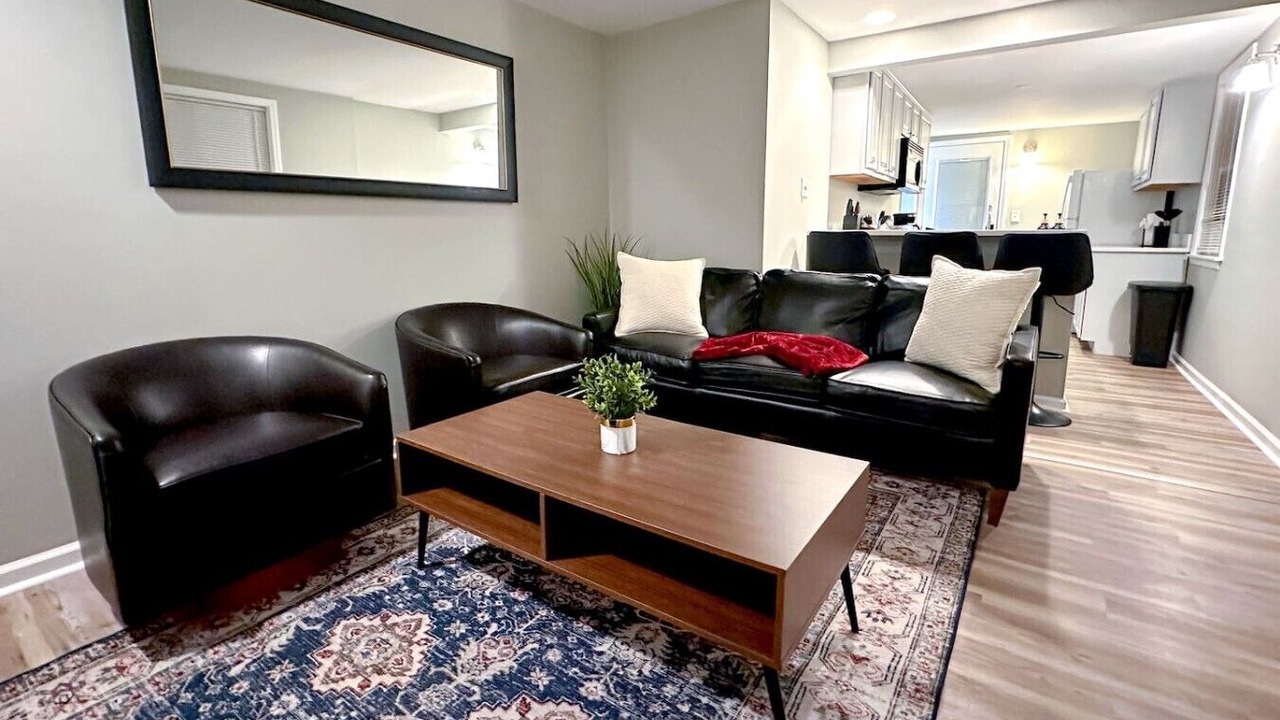 Photo of Livingroom in Forest Park